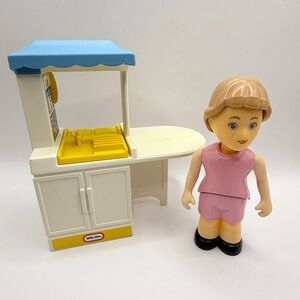 Vintage Little Tikes Kitchen Piece & Mom Figure Dollhouse Toy 80s 90s